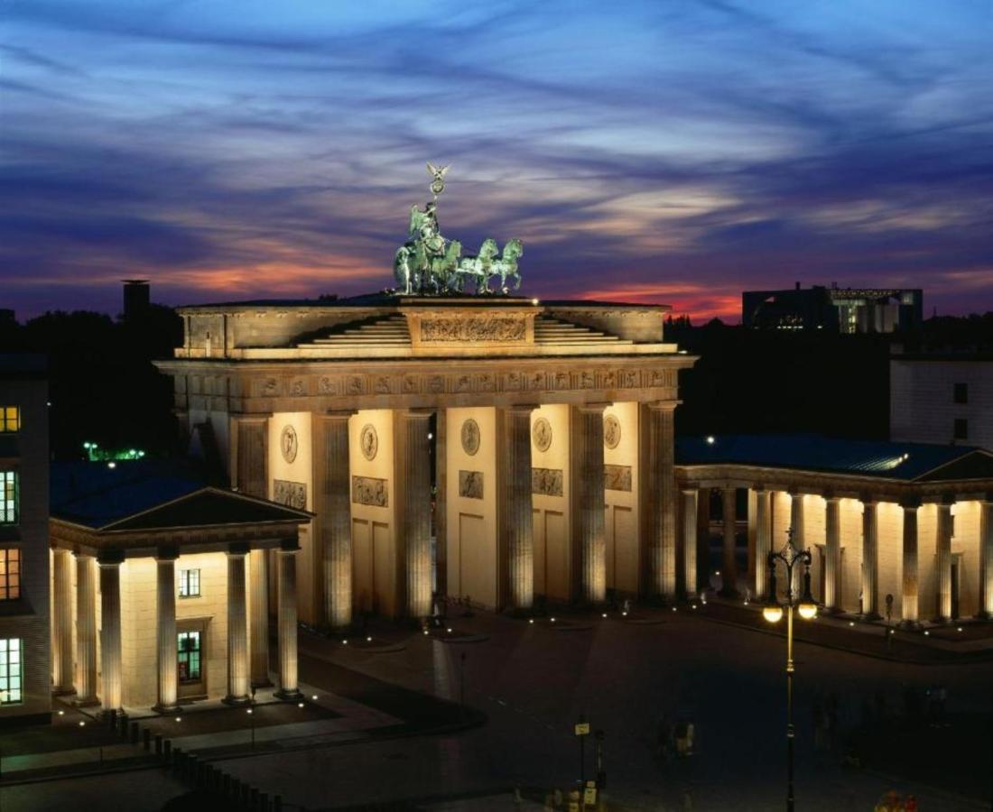 Hotel Birgit Berlin Mitte Exterior photo