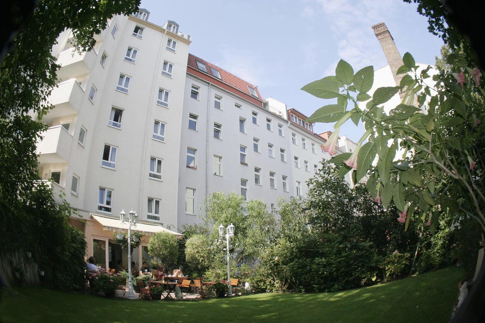 Hotel Birgit Berlin Mitte Exterior photo